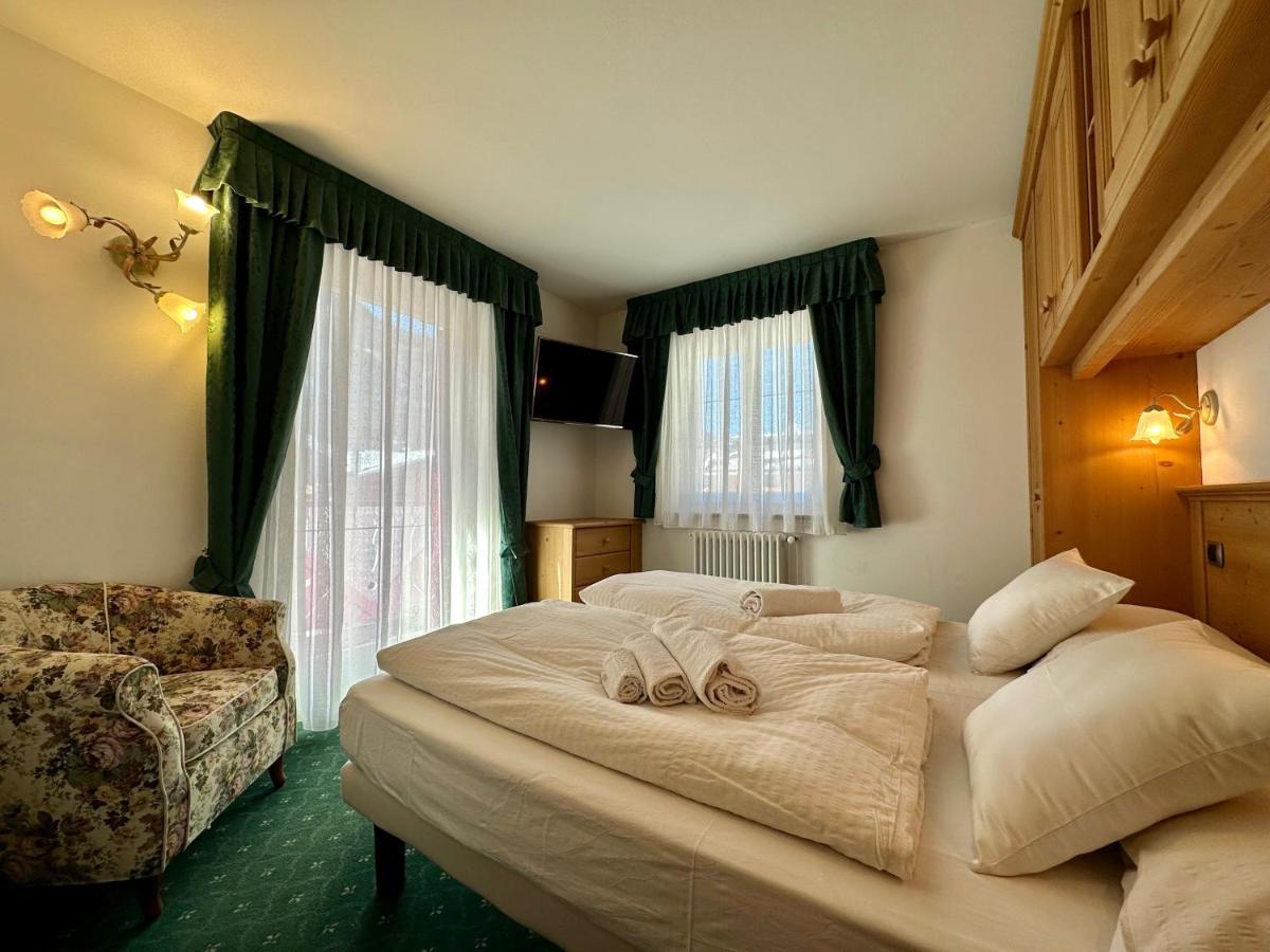 B&B Family Accommodation Canazei Bike Friendly Екстериор снимка