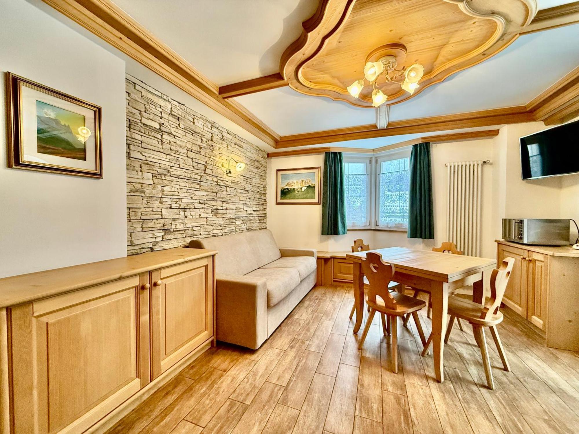 B&B Family Accommodation Canazei Bike Friendly Екстериор снимка